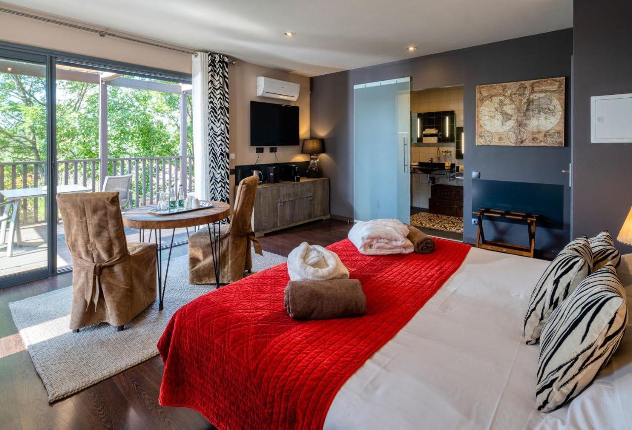 Domaine De Chalveches Hotel Spa 4* Faugeres  Екстериор снимка